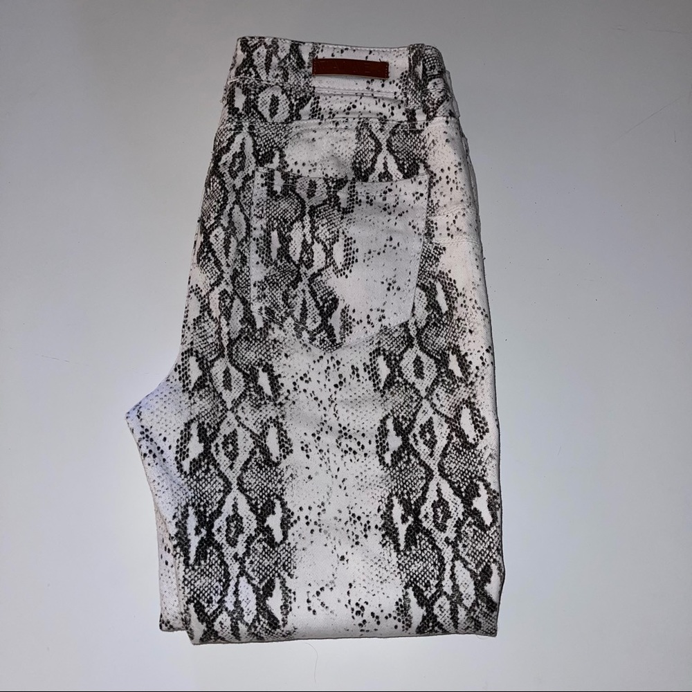 White Snakeskin Jeans (High Rise)